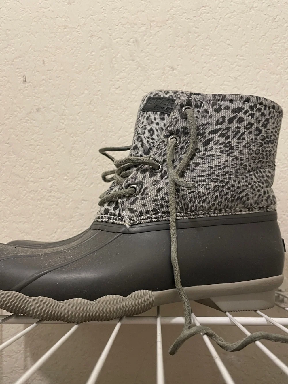 Sperry Topsider Saltwater Cheetah/ Grey Boot